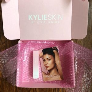 Kylie Skin Eye Cream